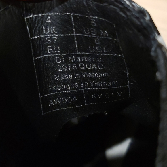 Floral handpainted Dr Martens boots - Picture 12 of 12